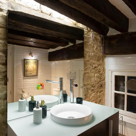 Saint Louis Charme דירה פריז